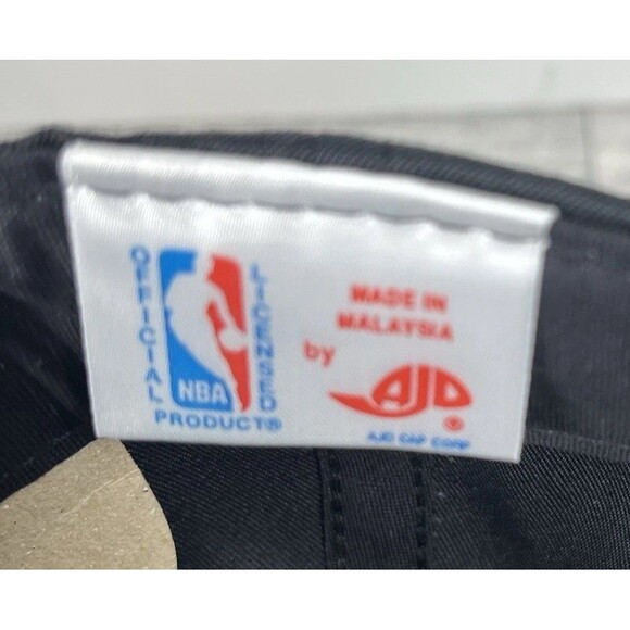 VINTAGE CHICAGO BULLS SNAPBACK HAT CAP ADULT BLACK/RED NWT 90'S NOS JORDAN - Picture 11 of 13